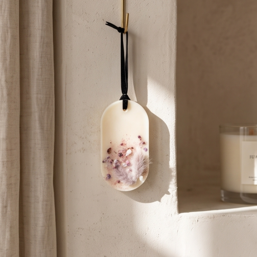 Suspension parfumée en cire de colza – fleurs séchées & pierres naturelles